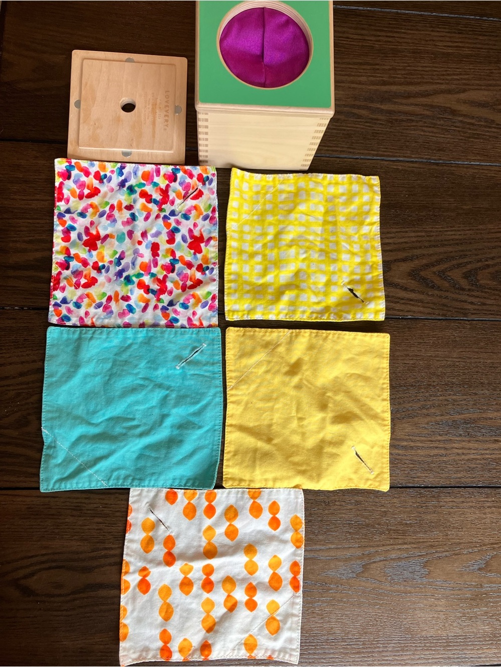 Lovevery Tissue Box with 5 tissues. - sensor playkit